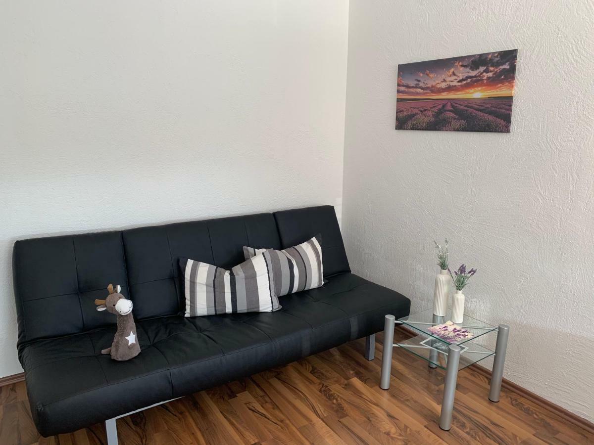 Schoene Wohnung In Roefingen Rofingen Екстер'єр фото